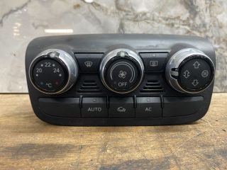 bontott AUDI TT Fűtéskapcsoló (digit klímás)