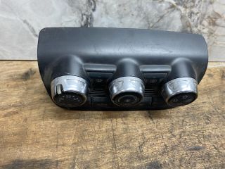 bontott AUDI TT Fűtéskapcsoló (digit klímás)
