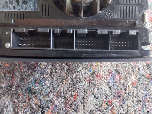 bontott AUDI TT Fűtéskapcsoló (manuális klímás)