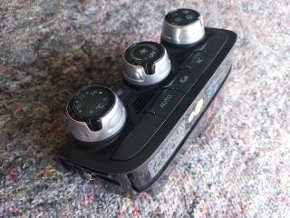 bontott AUDI TT Fűtéskapcsoló (manuális klímás)