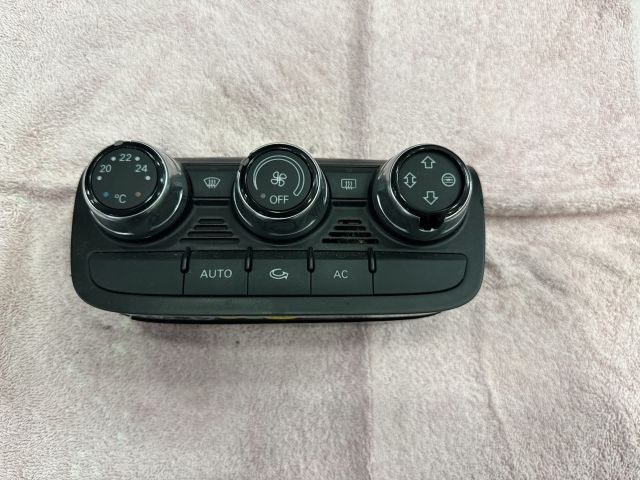 bontott AUDI TT Fűtéskapcsoló (manuális klímás)