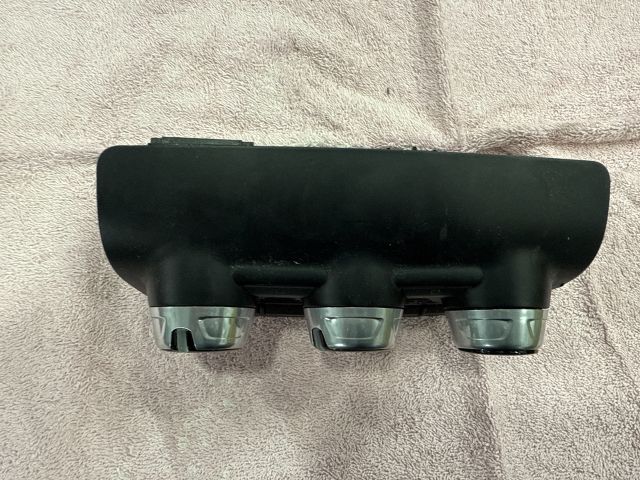 bontott AUDI TT Fűtéskapcsoló (manuális klímás)