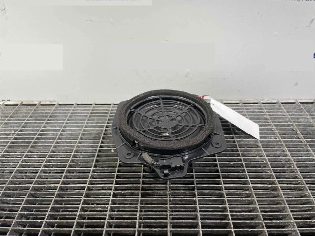 bontott AUDI TT Hangszóró (Pozíciófüggetlen)