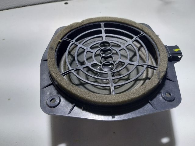bontott AUDI TT Hangszóró (Pozíciófüggetlen)