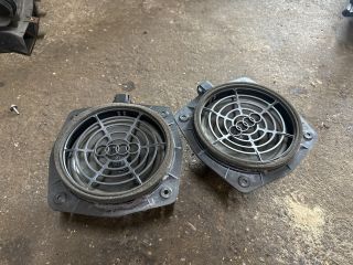 bontott AUDI TT Hátsó Hangszóró Pár