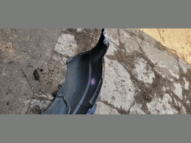 bontott AUDI TT Hátsó Lökhárító (Részeivel)