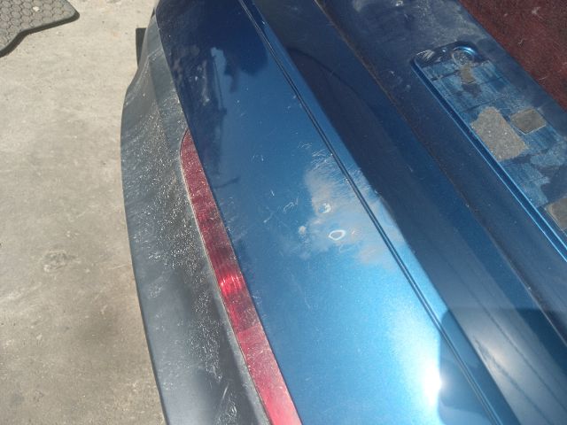 bontott AUDI TT Hátsó Lökhárító (Részeivel)