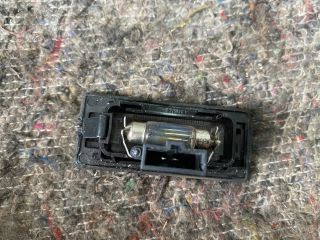 bontott AUDI TT Hátsó Rendszámtábla Világítás