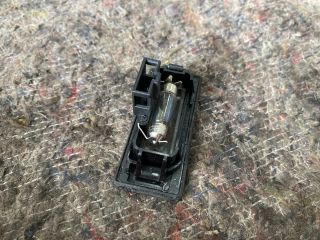 bontott AUDI TT Hátsó Rendszámtábla Világítás