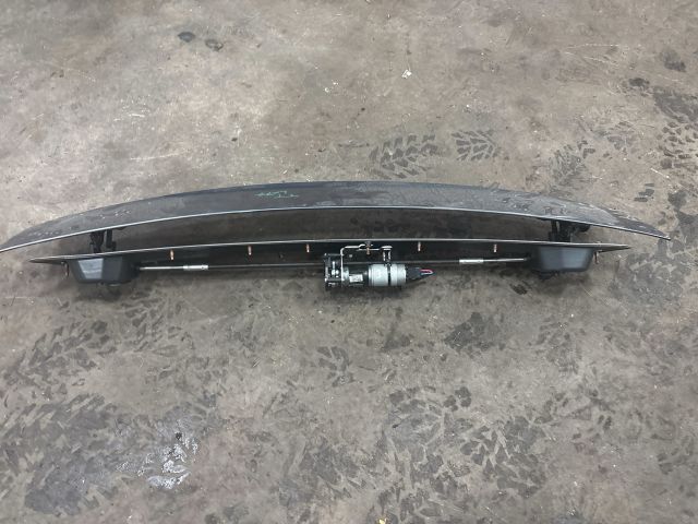 bontott AUDI TT Hátsó Szárny Légterelő