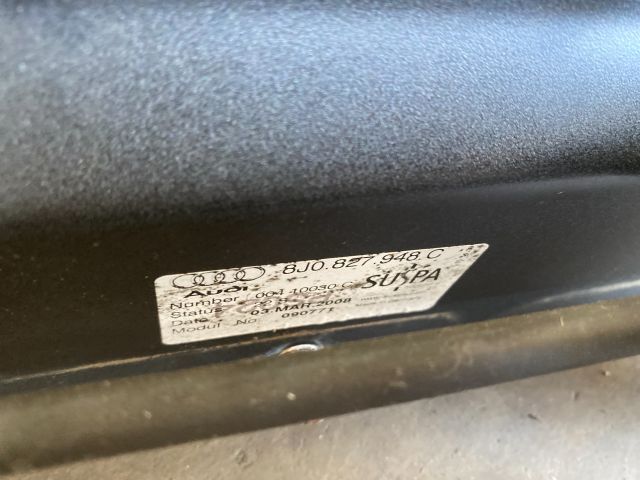 bontott AUDI TT Hátsó Szárny Légterelő