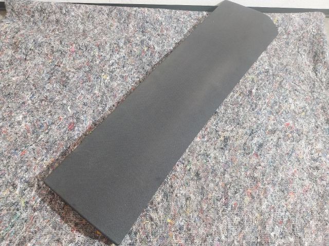 bontott AUDI TT Hátsó Tetőkárpit Takarófedél