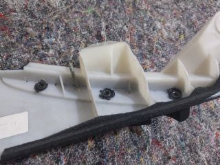 bontott AUDI TT Jobb C Oszlop Burkolat