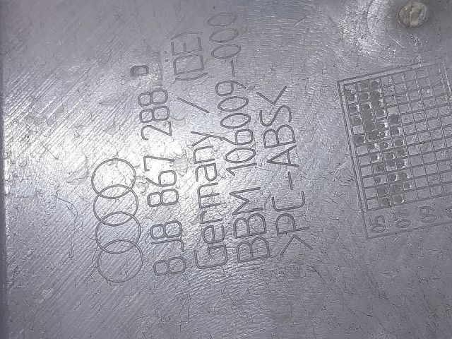 bontott AUDI TT Jobb C Oszlop Burkolat