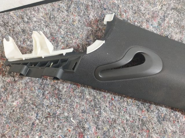 bontott AUDI TT Jobb C Oszlop Burkolat