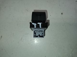 bontott AUDI TT Jobb első Ablakemelő Kapcsoló