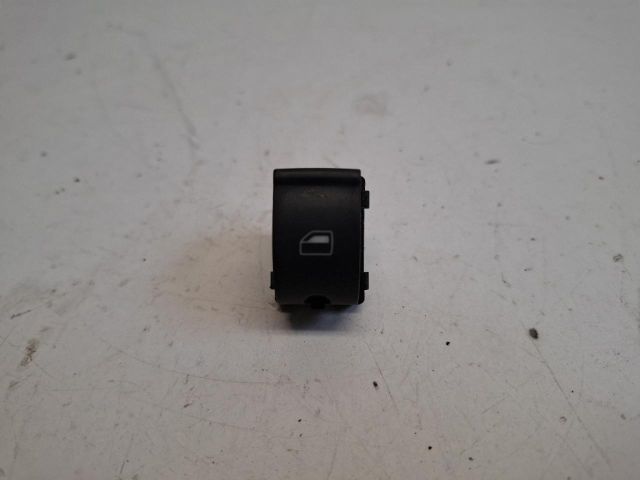 bontott AUDI TT Jobb első Ablakemelő Kapcsoló