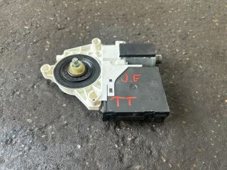 bontott AUDI TT Jobb első Ablakemelő Motor
