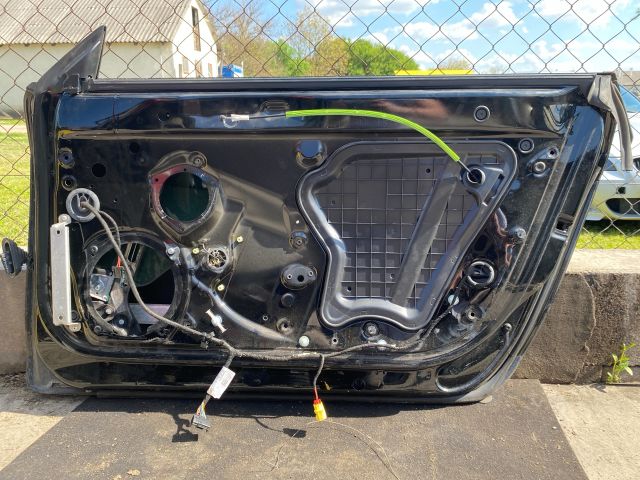 bontott AUDI TT Jobb első Ajtó (Részeivel)