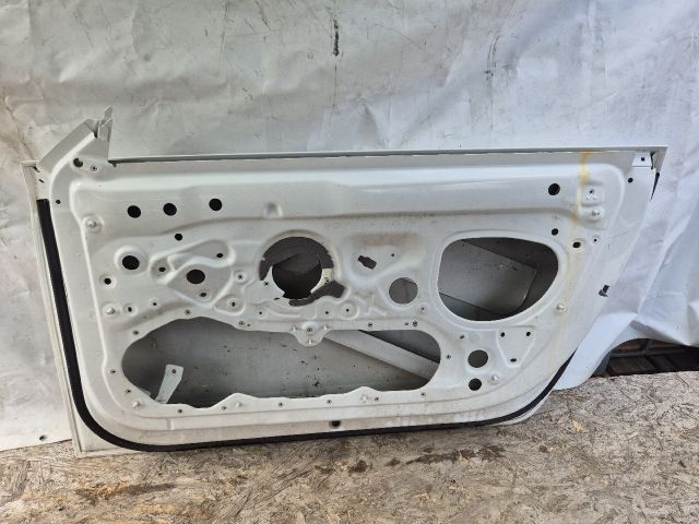 bontott AUDI TT Jobb első Ajtó (Üres lemez)