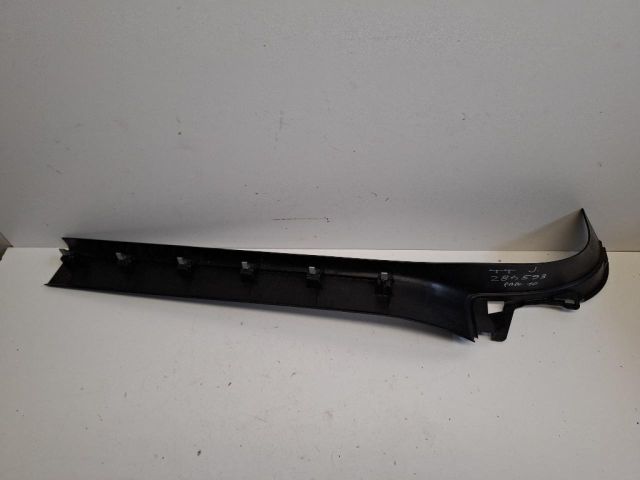 bontott AUDI TT Jobb első Belső Küszöb Burkolat