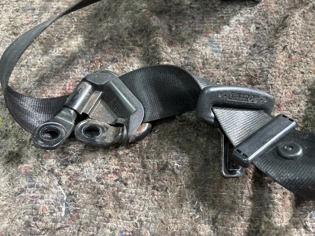 bontott AUDI TT Jobb első Biztonsági Öv