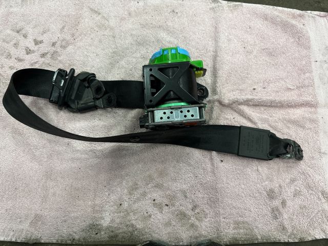 bontott AUDI TT Jobb első Biztonsági Öv