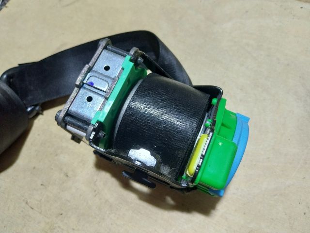 bontott AUDI TT Jobb első Biztonsági Öv