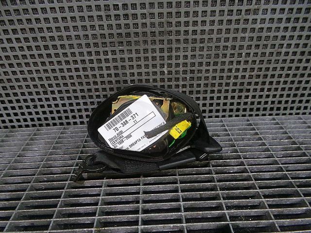 bontott AUDI TT Jobb első Biztonsági Öv