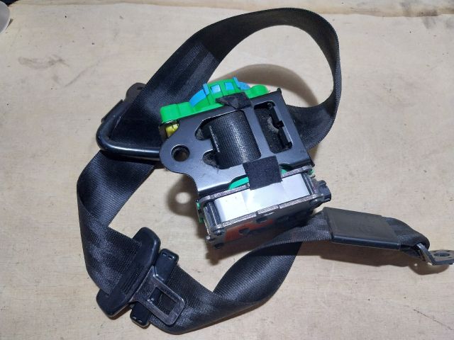 bontott AUDI TT Jobb első Biztonsági Öv