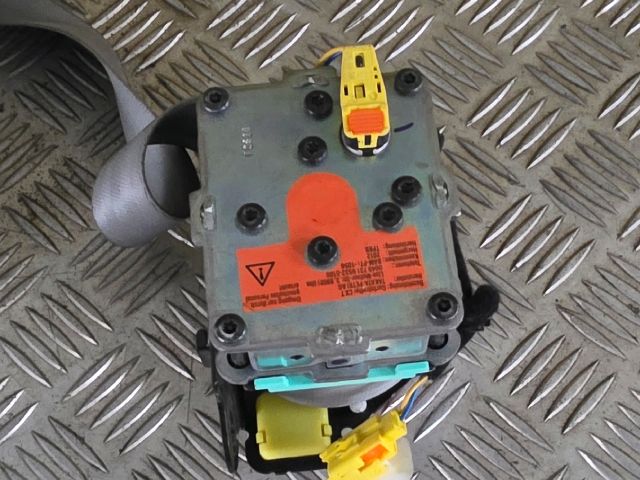 bontott AUDI TT Jobb első Biztonsági Öv