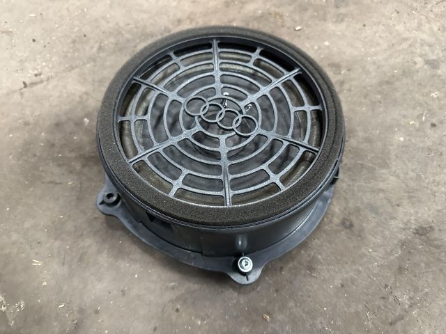 bontott AUDI TT Jobb első Hangszóró