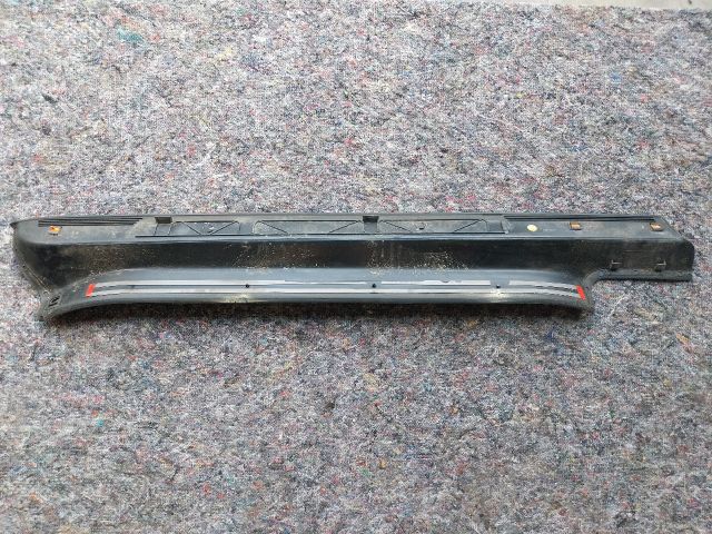 bontott AUDI TT Jobb első Küszöb Díszléc