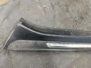 bontott AUDI TT Jobb első Küszöb Díszléc