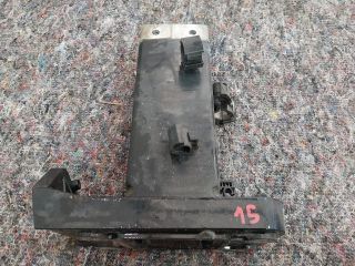 bontott AUDI TT Jobb első Lökhárító Merevítő Tartó (Fém)