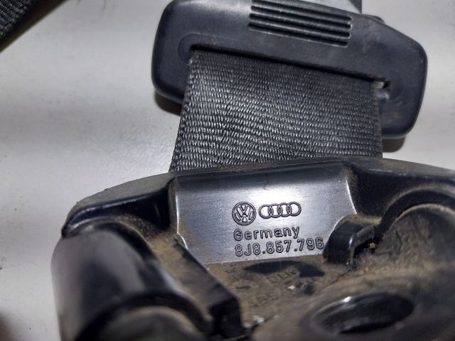 bontott AUDI TT Jobb első Övfeszítő
