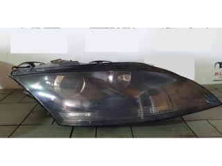 bontott AUDI TT Jobb Fényszóró