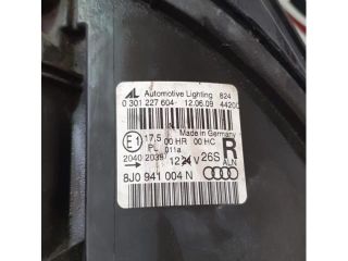 bontott AUDI TT Jobb Fényszóró