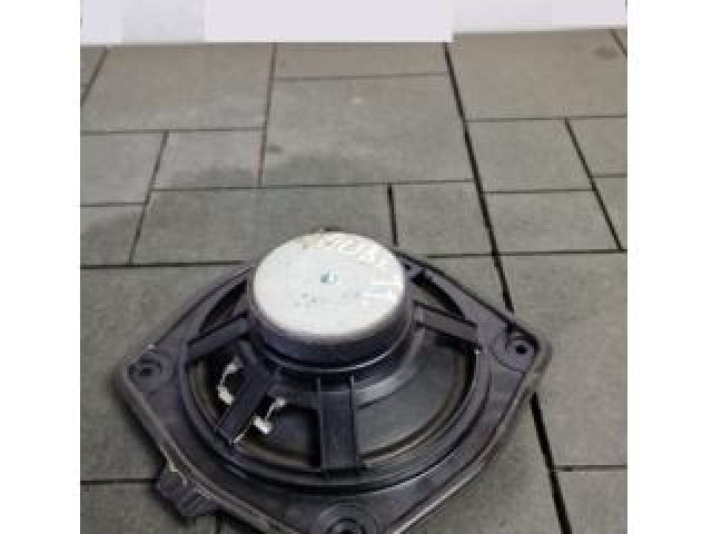 bontott AUDI TT Jobb hátsó Hangszóró