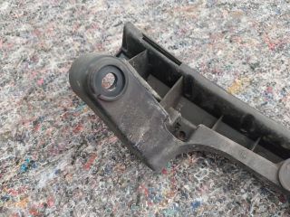 bontott AUDI TT Jobb hátsó Lökhárító Tartó (Műanyag)