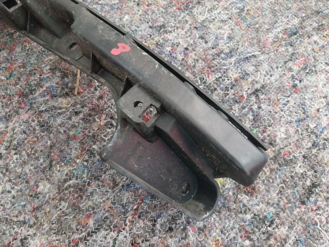 bontott AUDI TT Jobb hátsó Lökhárító Tartó (Műanyag)