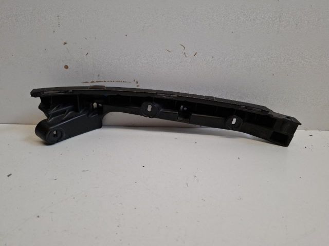 bontott AUDI TT Jobb hátsó Lökhárító Tartó (Műanyag)