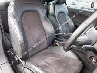 bontott AUDI TT Jobb Küszöb