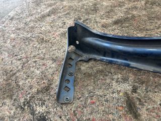 bontott AUDI TT Jobb Sárvédő Oldaltartó