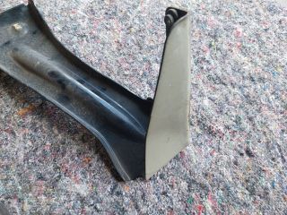 bontott AUDI TT Jobb Sárvédő Oldaltartó