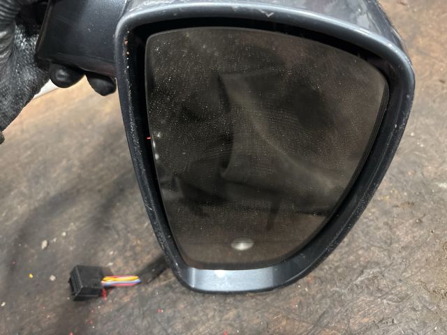 bontott AUDI TT Jobb Visszapillantó Tükör (Elektromos)