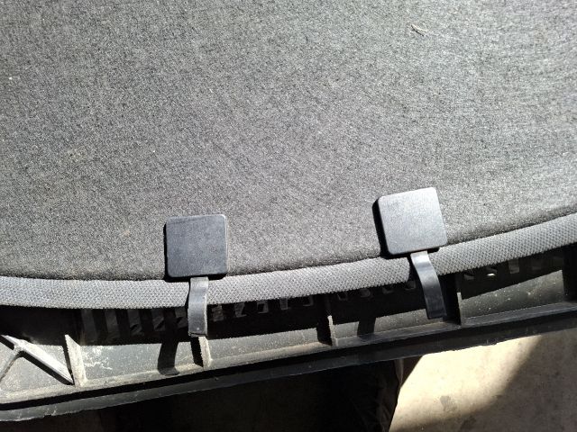 bontott AUDI TT Kalaptartó