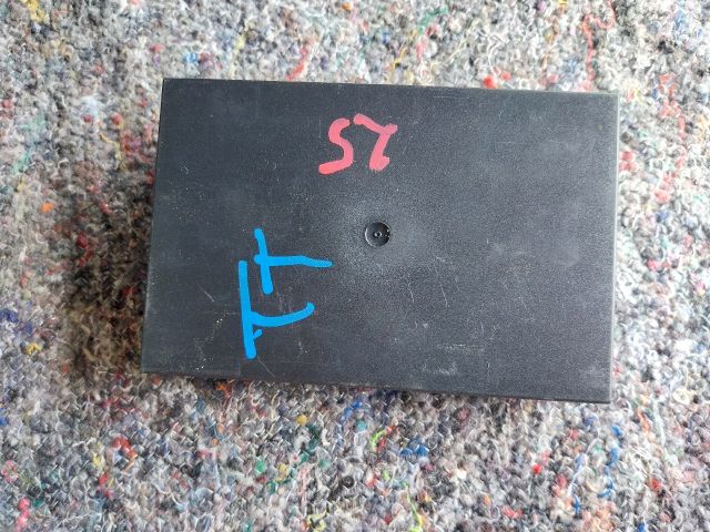 bontott AUDI TT Komfort Elektronika