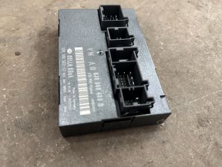 bontott AUDI TT Komfort Elektronika