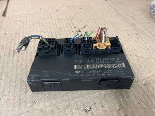 bontott AUDI TT Komfort Elektronika